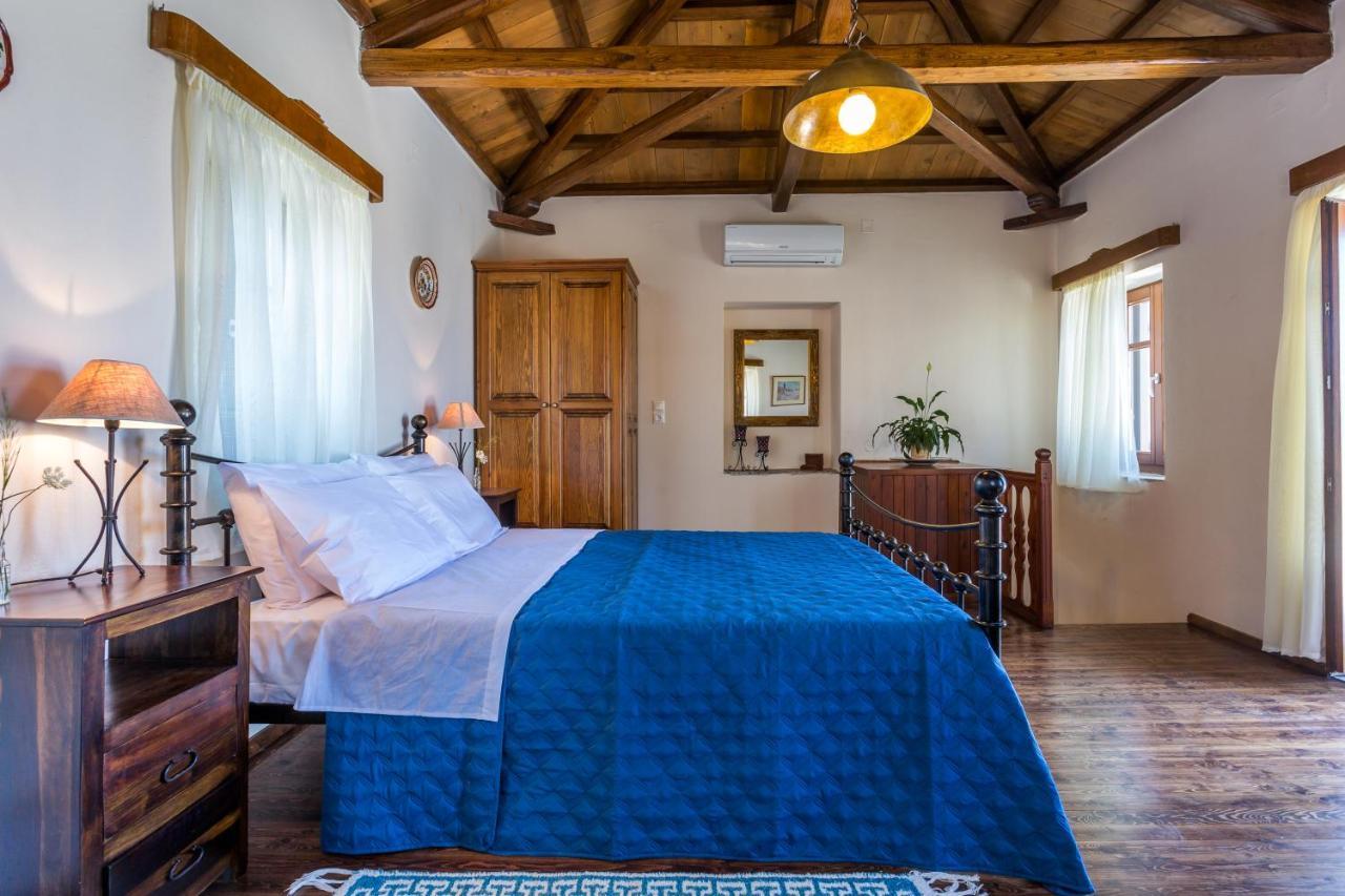 Country Villa Ouranos Skopelos Town Bagian luar foto