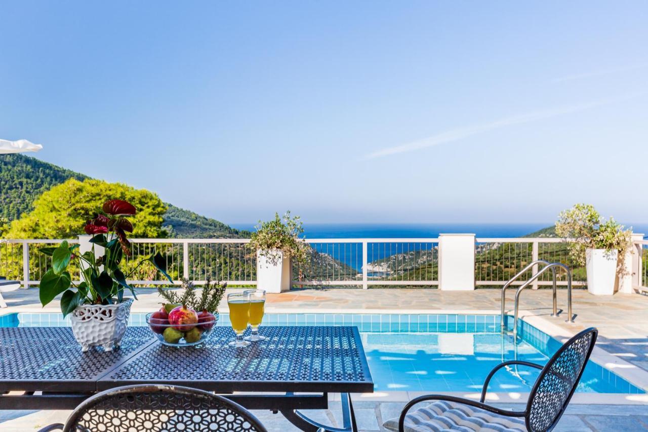 Country Villa Ouranos Skopelos Town Bagian luar foto