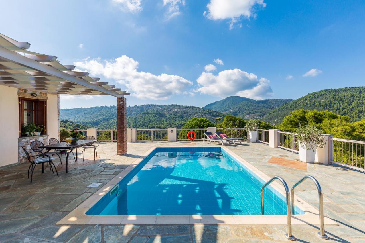 Country Villa Ouranos Skopelos Town Bagian luar foto
